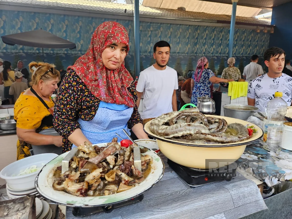 Azerbaijani journalists visited the Chorsu market in Tashkent