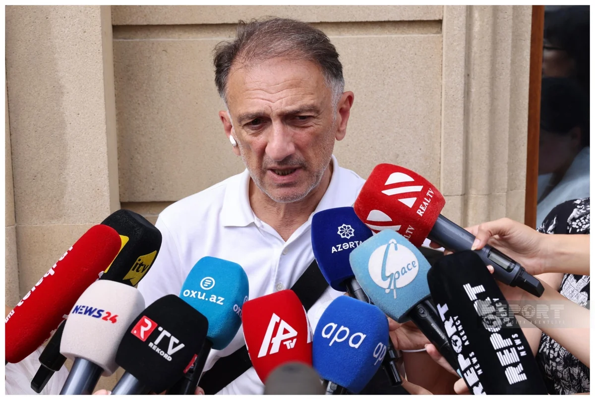 Xalq artistinin oğlu: Tofiq Bakıxanov Azərbaycan musiqisinin ən fəal təbliğatçılarından biri idi