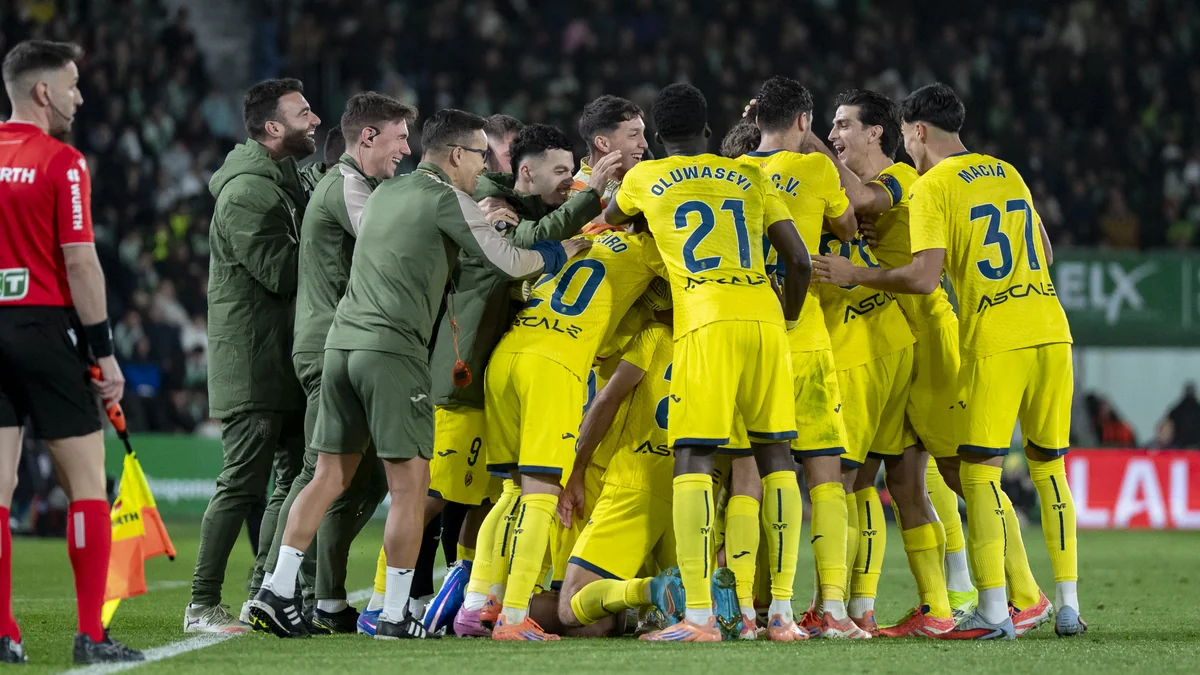 "Vilyarreal" heyətində 3 kanadalı futbolçunun yer aldığı ilk "Top-5" liqa klubu olub