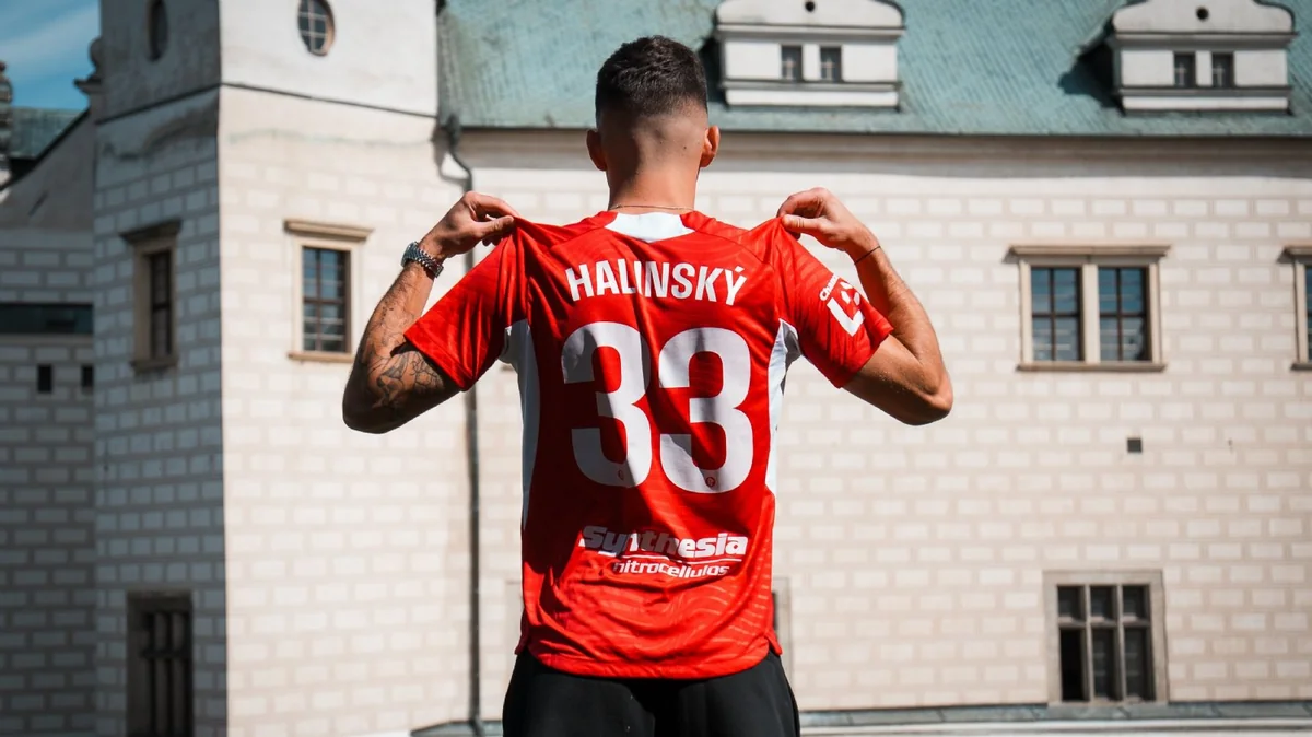 "Sabah"ın Çempionlar Liqasındakı rəqibi "Slaviya" futbolçusunu icarəyə verib