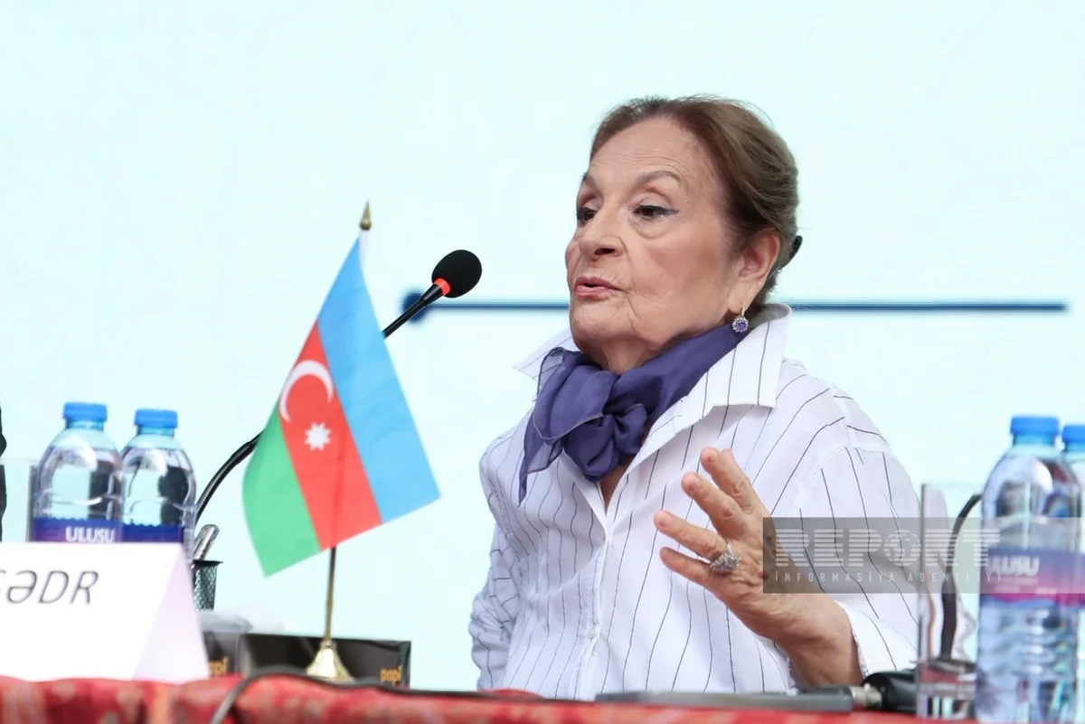 Şəfiqə Məmmədova: Sədrliyin məsuliyyətini dərk edirəm