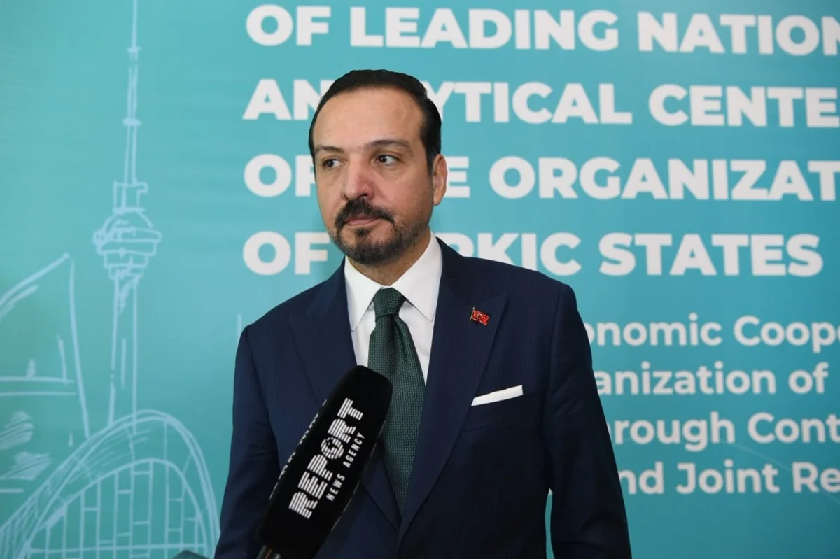 AK Parti rəsmisi sahibkarları Türk İnvestisiya Fondunun imkanlarından yararlanmağa çağırıb