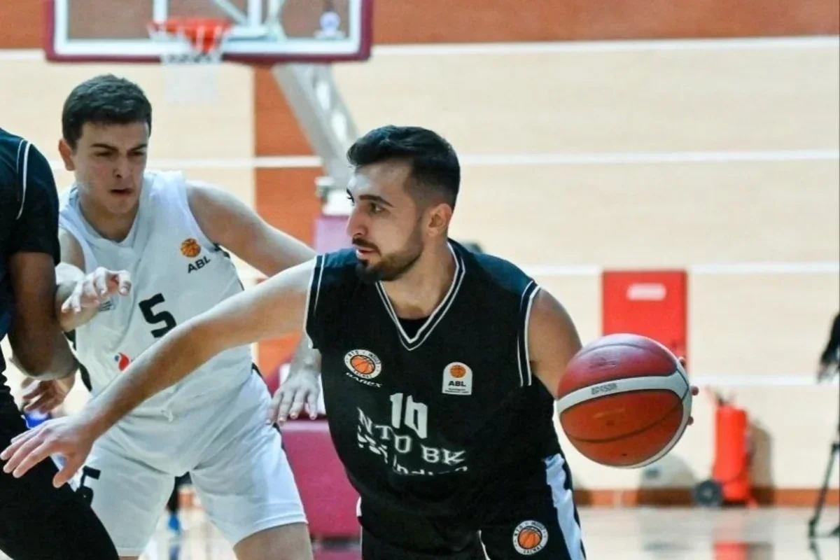 "Sumqayıt" Elşad Şirzadovu heyətinə qatıb