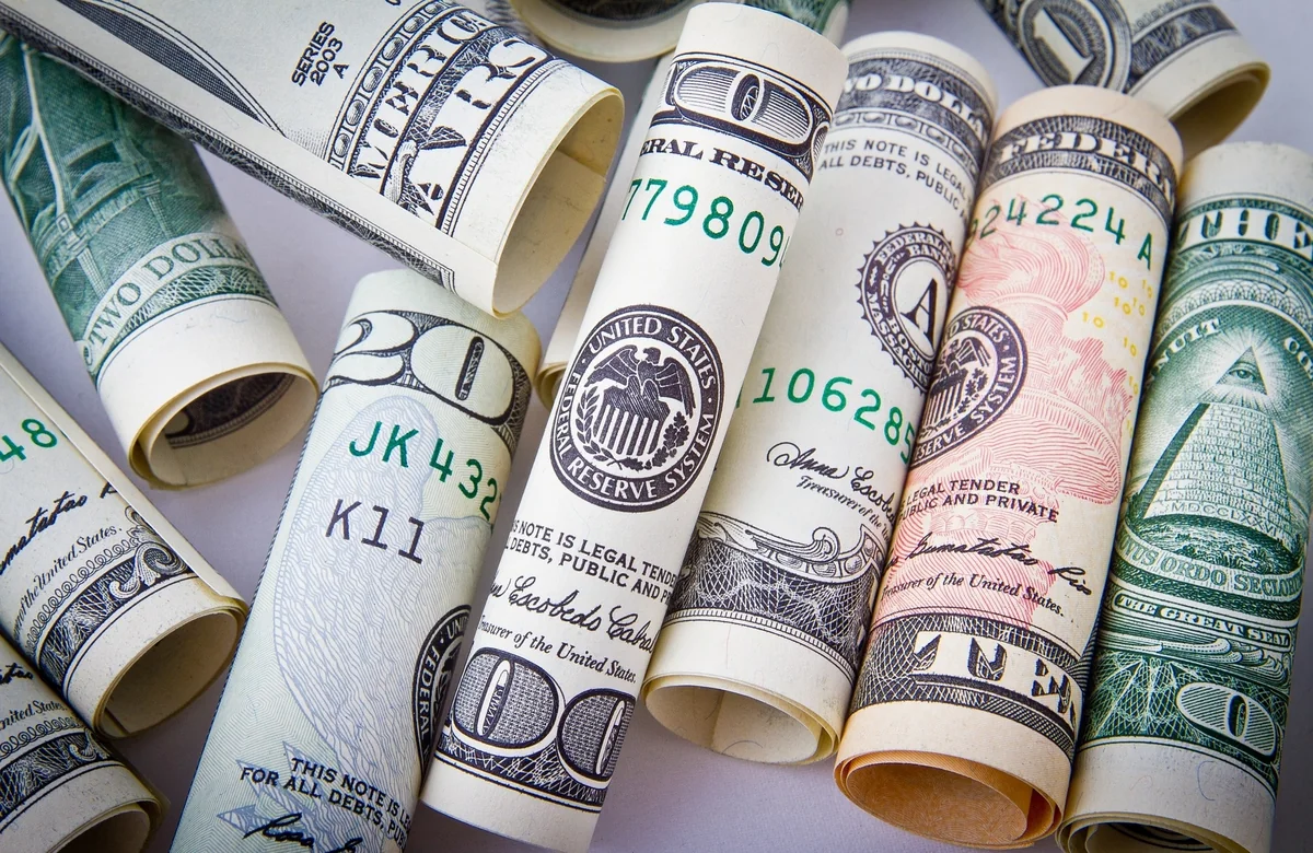 Azərbaycan Mərkəzi Bankının valyuta məzənnələri (18.08.2026)