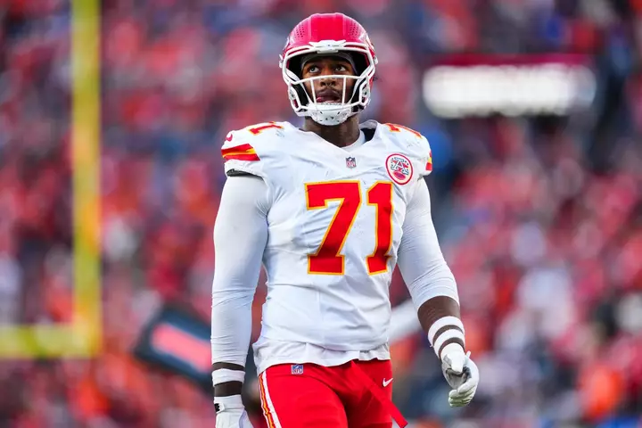 Chiefs Lose Key Patrick Mahomes Protector Right Before Seahawks Clash