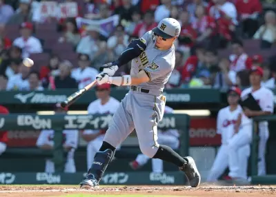 Top NPB slugger Teruaki Sato set to test MLB market