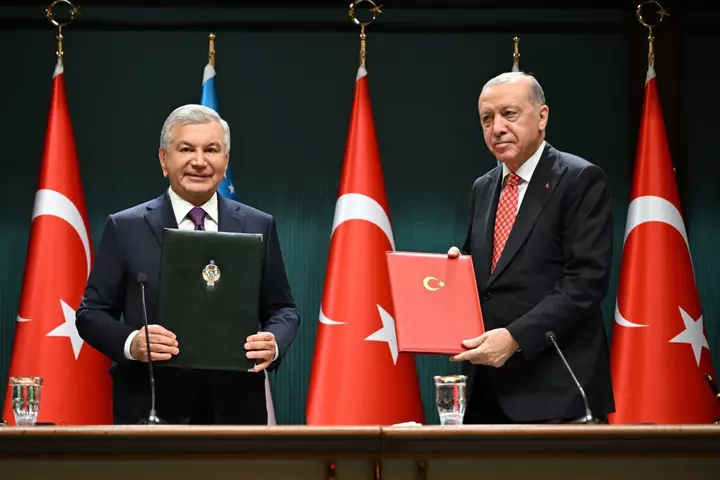 Özbəkistan və Türkiyə ticarət və biznes əlaqələrini genişləndirmək üçün müqavilələr imzaladı