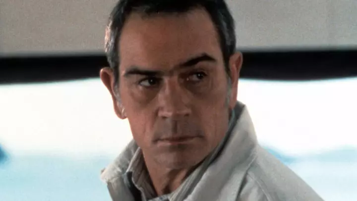 1999 Thriller, Starring Tommy Lee Jones and Ashley Judd, Is One of Tubi’s Most-Watched Movies 27 Years Later