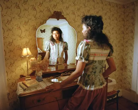 June McDoom – 'İnsan Mələk'