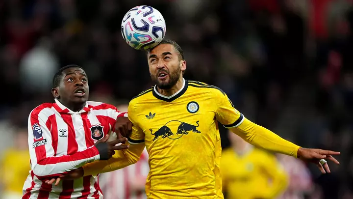Sunderland Leeds qarşısında səssiz bərabərlikdən sonra cədvəldə aşağıda qalır