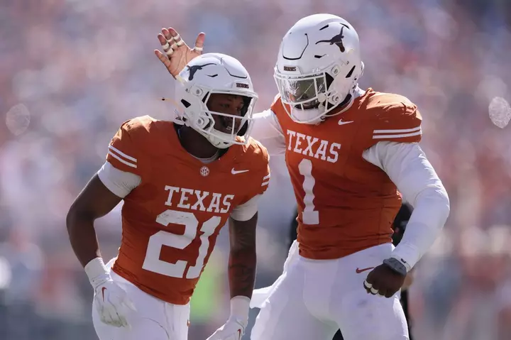 Texas Dealt Double Injury Blow Right Before Ole Miss Showdown