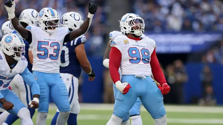 Bears Jeffery Simmons üçün 2 Birinci Tur Seçimini Ticarət Edir, O, 'Mən Burada Olacağam' Dedikdən Bir Gün Sonra