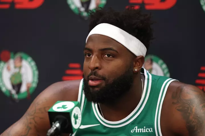 Mitchell Robinson Shrugs Off Upcoming Matchup Against His Former Knicks Team