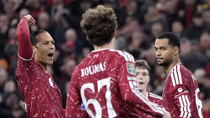 Liverpool Chelsea üzərində penaltilərdə qalib gələrək son səkkizə yüksəlir