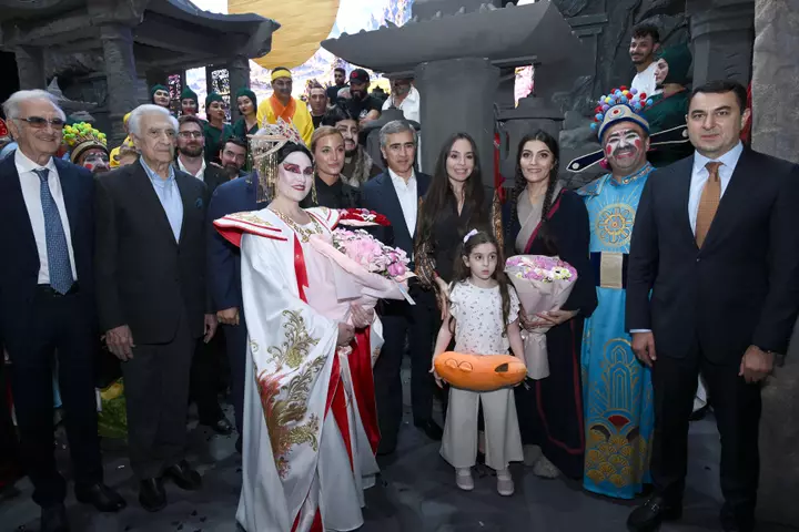 Heydar Aliyev Foundation VP Leyla Aliyeva attends premiere of opera “Turandot” (PHOTO)