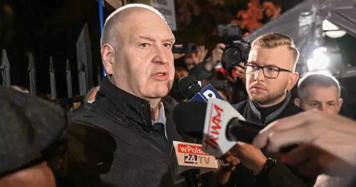 Tusk‑Nawrocki Mübarizəsi Gərginləşir, Baş Hakim Polşanın Ali Məhkəməsindən Kənarlaşdırıldı