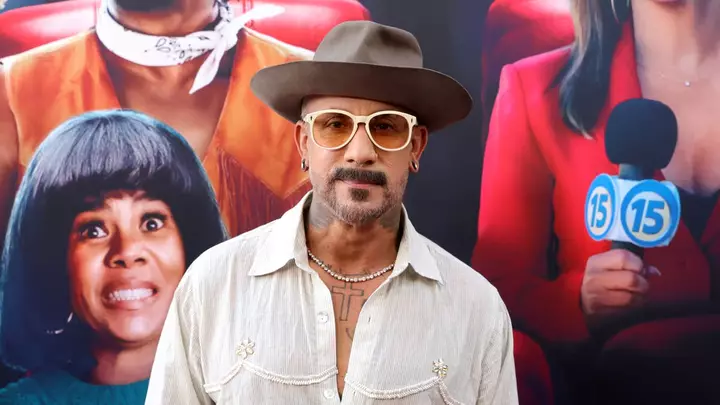 AJ McLean deyir ki, ‘AJ’ obrazdır: ‘Alex mənəm’ (Exkluziv)
