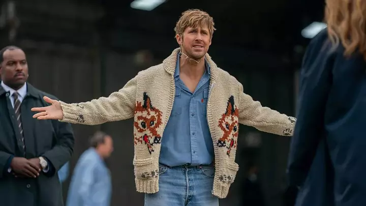 35 DIY Halloween Costumes for Guys That Are Already in Your Closet