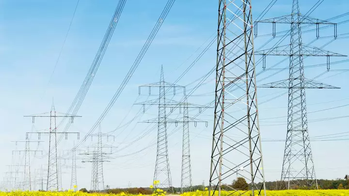 Qazaxıstan 2027-ci ildə elektrik enerjisi istehsalını əhəmiyyətli dərəcədə genişləndirməyə hazırlaşır