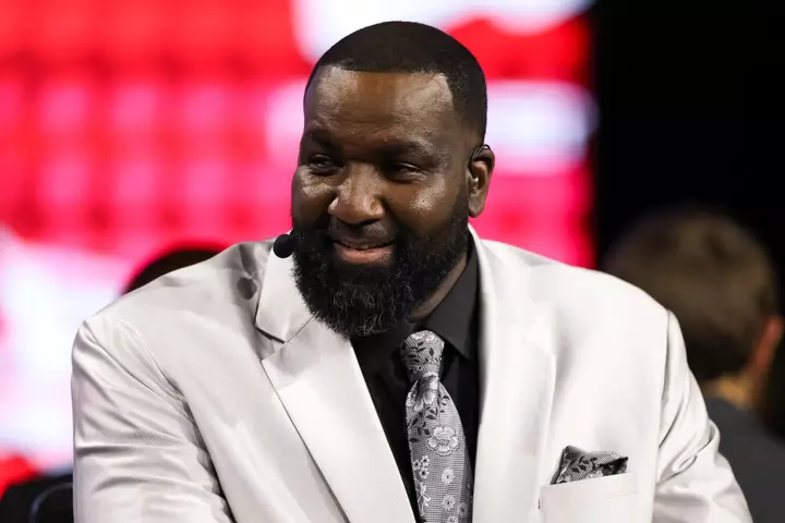 Kendrick Perkins Luka Doncic ilə Lakers-in Mövsümünə Aid Cəsarətli İddia Edir