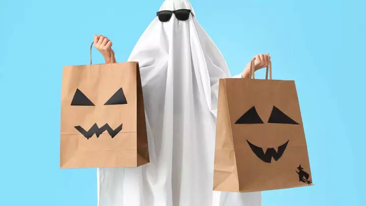 Halloween Costumes Inspired by the Biggest Sports Moments of 2026, And More