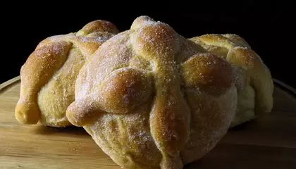 Mexico's Bread of the Dead Kneads Together Indigenous and Catholic Traditions