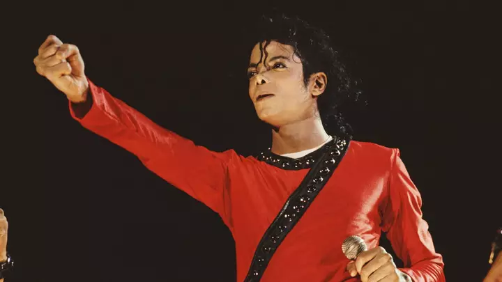 1987-ci ildə Michael Jacksonun musiqi videosu bu A-sıra aktyorun karyerasını başladı, lakin rol bir rok ikonuna verilməsi nəzərdə tutulurdu.