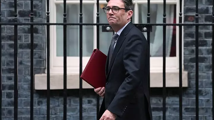UK's Burnham revives North Sea gas field project that stalled under Starmer