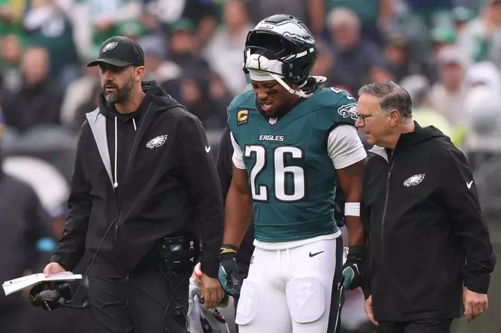 Eagles RB Saquon Barkley 'MNF'-də Kovboylara qarşı qayıdışında 'ağıllı' olmağı planlaşdırır