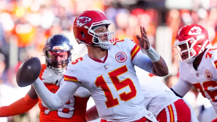 Chiefs vs. Seahawks proqnozu, spread, odds, vaxt: 'Sunday Night Football' seçimləri sübut olunmuş modeldən