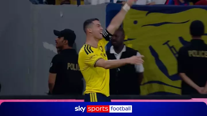 Ronaldo ideal het-trik edir!