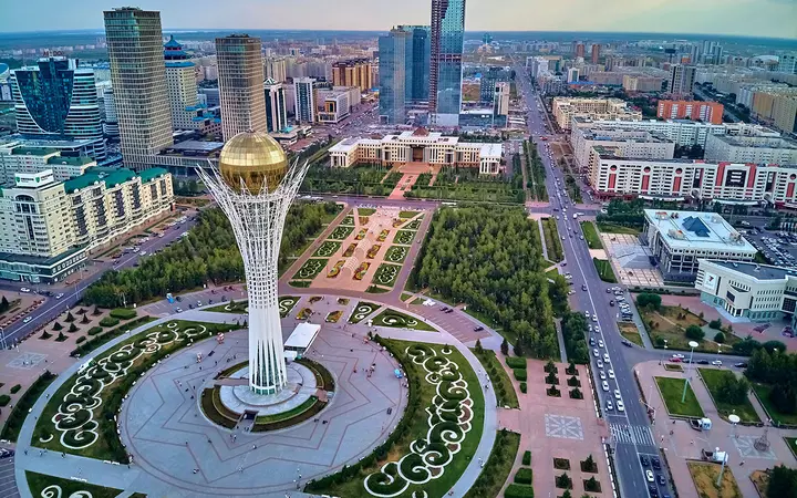 Qazaxıstana vizasız gedənlər üçün yeni qayda 