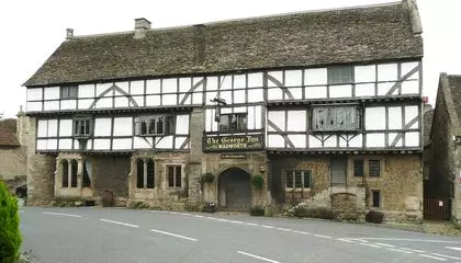 Where Is England's Oldest Pub? An Archaeologist Drilled Into 600-Year-Old Timbers to Answer the Contentious Question
