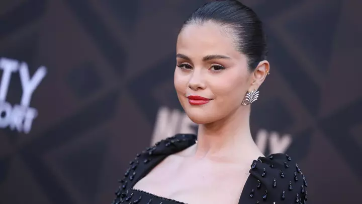 Selena Gomez Says Vaping Nicotine Permanently Changed Her Voice