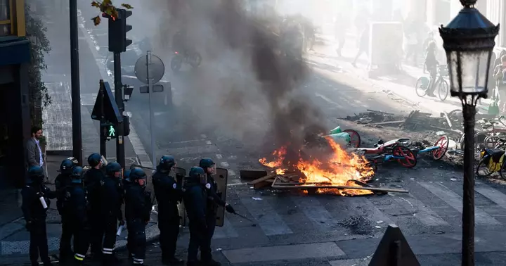French riots lay bare risks and opportunities for 2027 election candidates