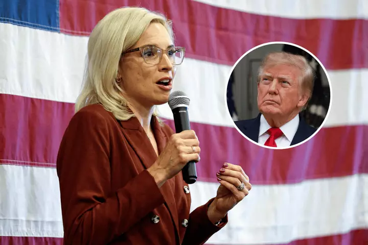 Ashley Hinson Says She'll Confront Trump on Putin Deals Ahead of Iowa Rally