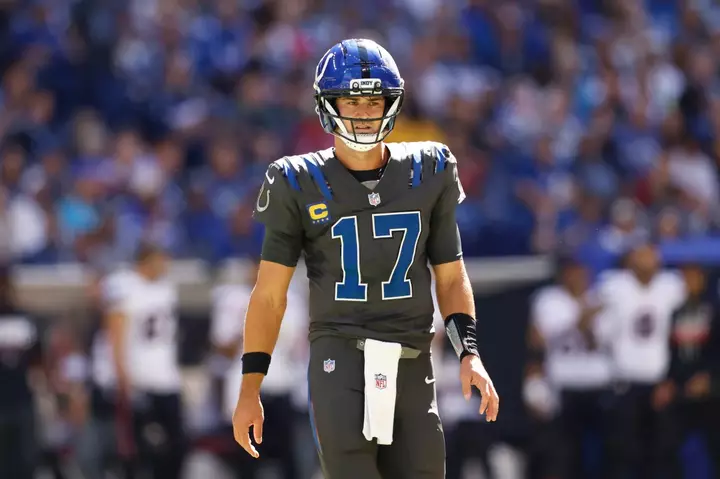 Daniel Jones Signing Deemed Big Offseason Mistake After Colts' Week 6 Loss
