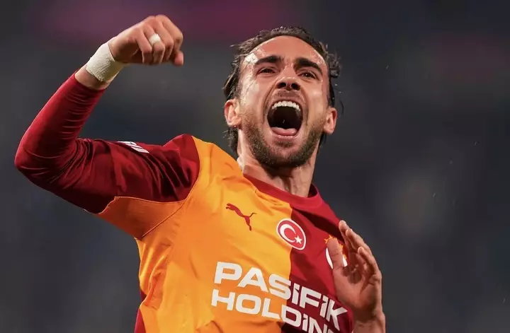 Super Liqa: Lider 3 xalı 4 qolla qazanıb