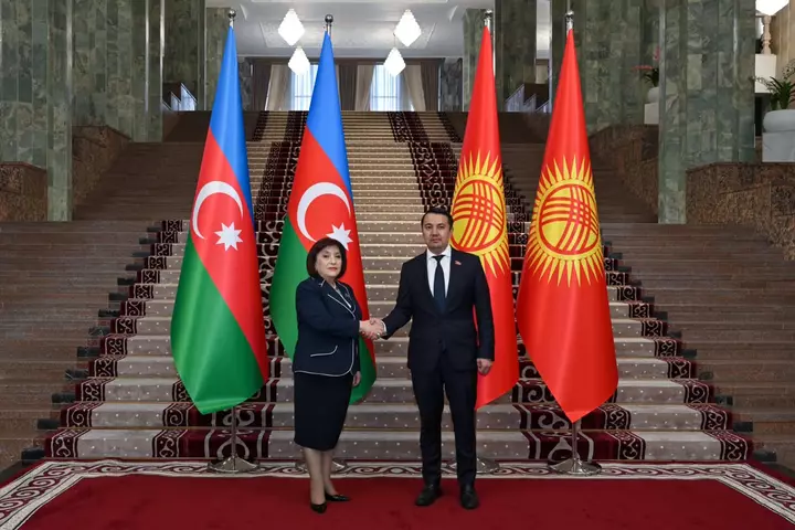 Azərbaycan və Qırğızıstan parlament əlaqələrini gücləndirmək, ittifaqı möhkəmlətmək istəyir (ŞƏKİL)