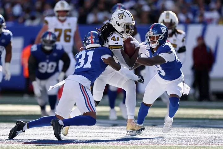 Giants DC Threatens Players Amid 'Unacceptable' Behavior, Calls Out 'Traitors'