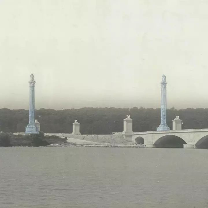 Does Congress Need to Approve the Arch? Trump Says It Did 100 Years Ago.