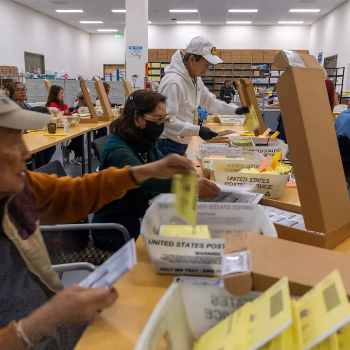 Judge Rejects Trump Officials’ Bid to Set Aside California Ballots