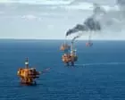Şimal Dənizi zərbələri Birləşmiş Krallığın yanacaq təchizatını ciddi şəkildə pozula bilər, ittifaq xəbərdarlıq edir