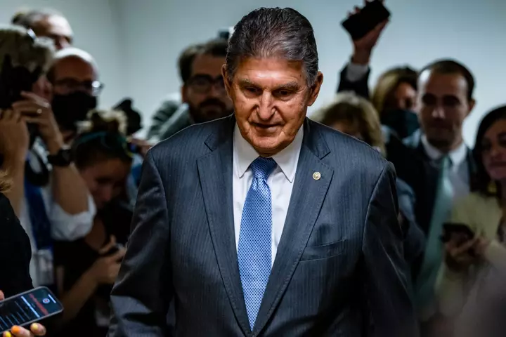 Joe Manchin Warns Democrats Trump Investigations Could Cost Them in 2028