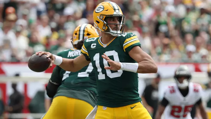 Cowboys vs. Packers prediction: Dak Prescott, Jordan Love set for high-flying showdown on 'SNF'