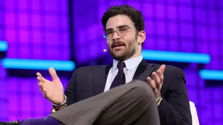 Leftist streamer triggers fury after mocking 'funny' injuries to ICE agents at Ilhan Omar event: ‘Disgusting’