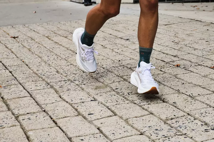 We Ran in the Saucony Endorphin Speed 6. It’s Snappier Than Ever, but Watch for Hot Spots