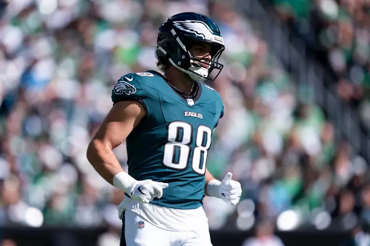 Bears Linked to Trade for Star TE After Blockbuster Jeffery Simmons Deal