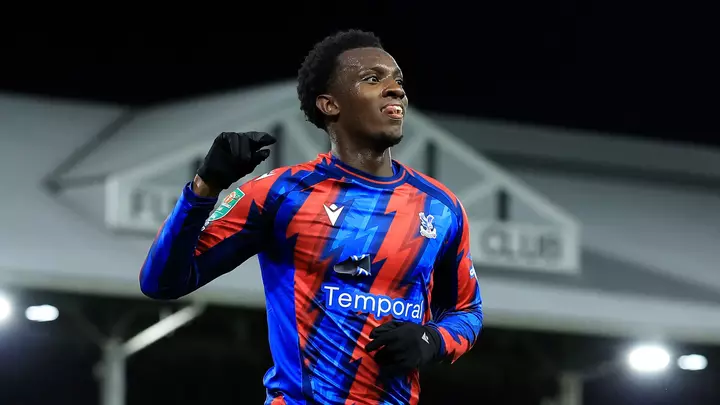 Nketiah steers Palace past Fulham