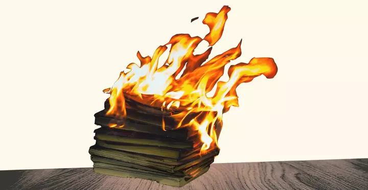 Am I the Asshole For Thinking Books Are… Over?